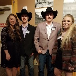 Meet your Posher, Carol